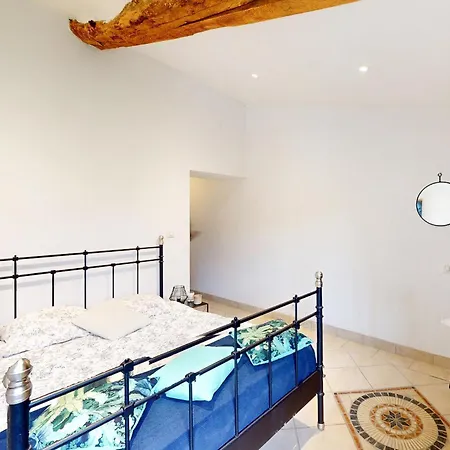 In Saint-Géraud-de-Corps