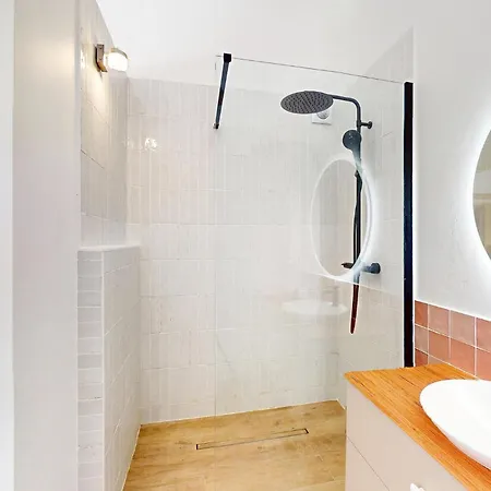 Pet Friendly In * Saint-Géraud-de-Corps