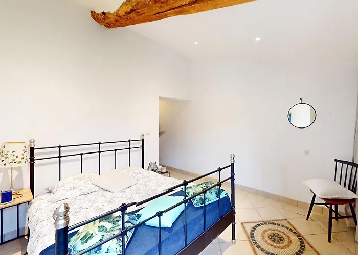 In Saint-Géraud-de-Corps